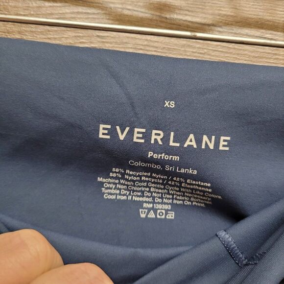 Everlane Blue Atlantic The Perform Bike Short Size XS High Rise Pocket Women's - Picture 15 of 15